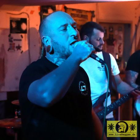 Subversiv (D) Alter Bahnhof, Hof - 1. Februar 2023 (6).JPG